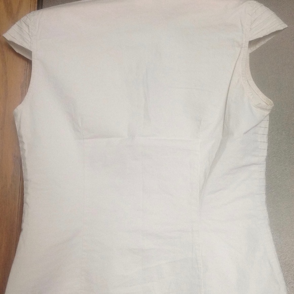 Women Top - Picture 2 of 2